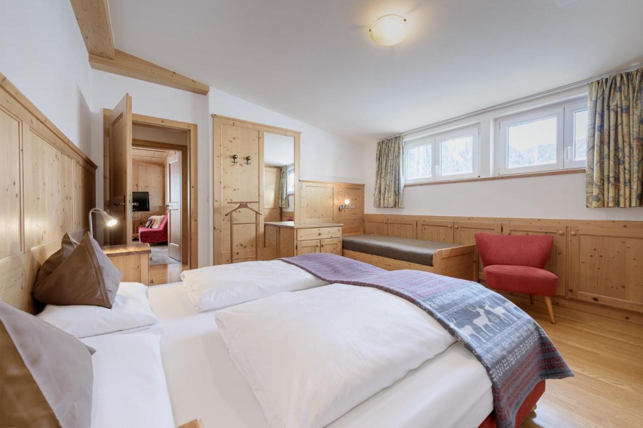Apartments Heritage House Margherita Santa Cristina Val Gardena Екстер'єр фото