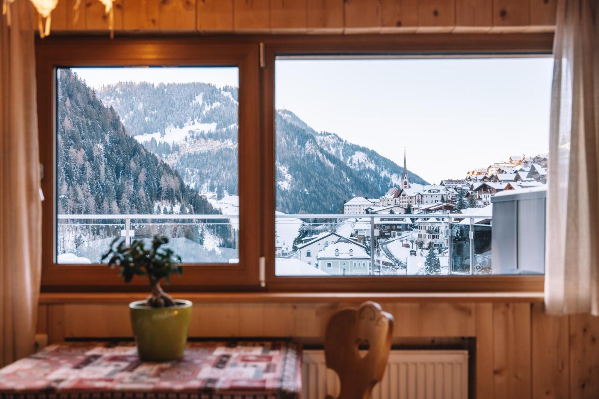 Apartments Heritage House Margherita Santa Cristina Val Gardena Екстер'єр фото